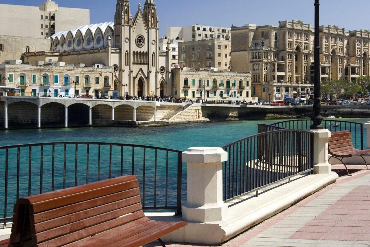 Deluxe Apartment With Valletta And Harbour Views Слима Екстериор снимка