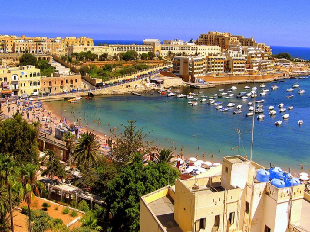 Deluxe Apartment With Valletta And Harbour Views Слима Екстериор снимка
